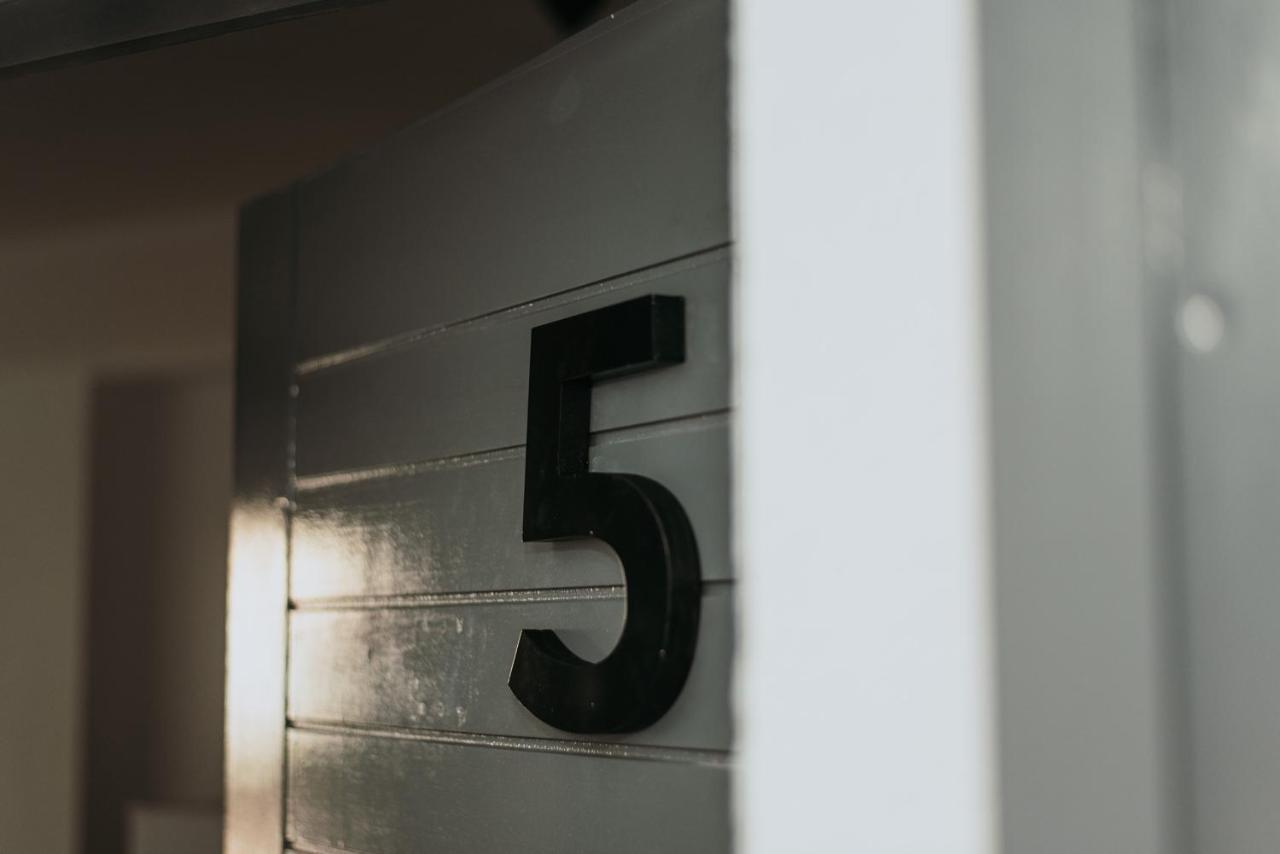 Five Keys Apartments Айя Напа Екстериор снимка