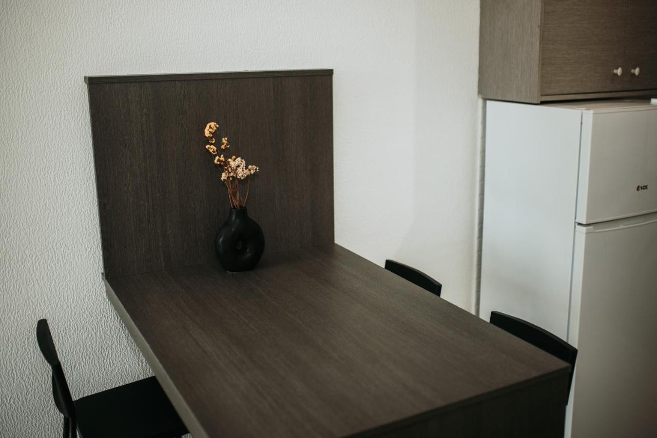 Five Keys Apartments Айя Напа Екстериор снимка