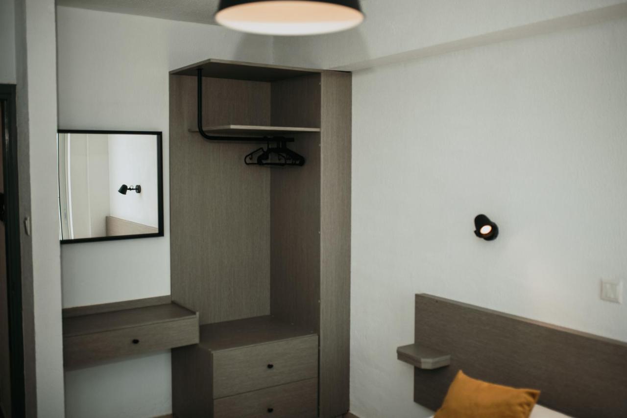 Five Keys Apartments Айя Напа Екстериор снимка